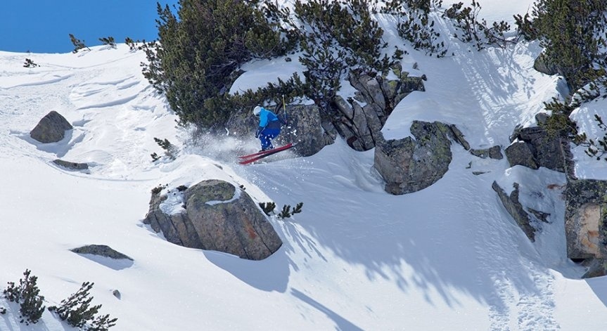 Трагедия в Пирин! Скиор без каска загина на място след спускане извън маркираните писти (ОБНОВЕНА)