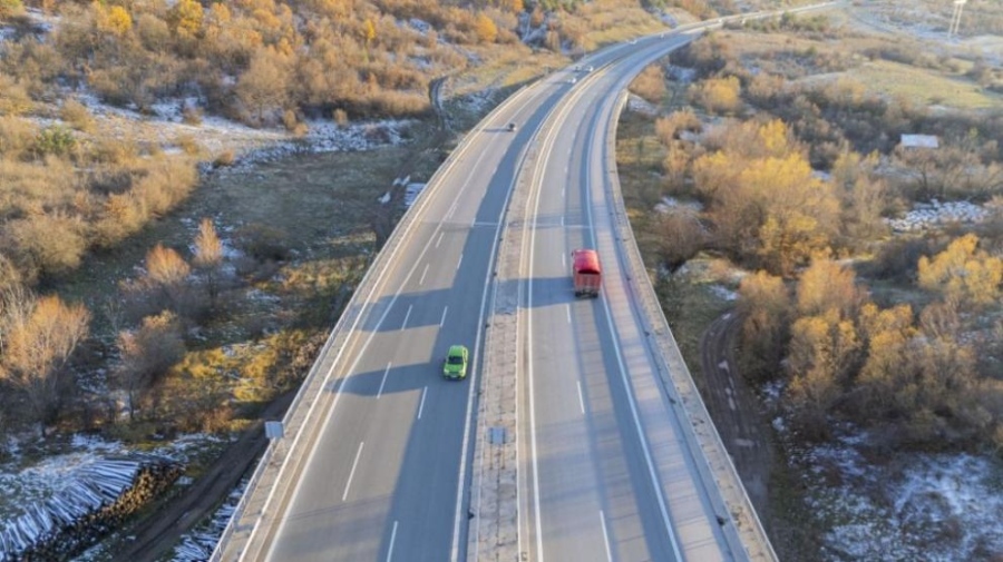 От петък до неделя променят движението на АМ „Струма“ заради фестивала „Сурва“