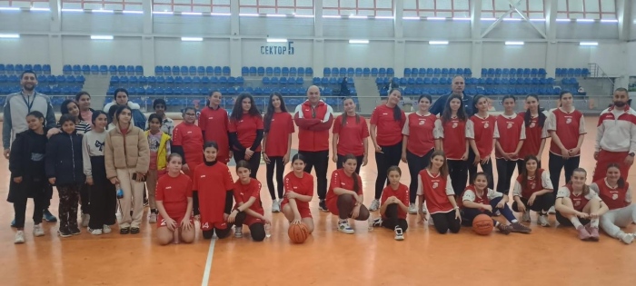 Трето ОУ в Петрич с първо място в общинския турнир по баскетбол за момичета