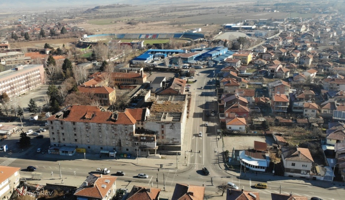 Светофарите в Горна махала в Дупница не работят от дни, напрежение сред  шофьори и пешеходци