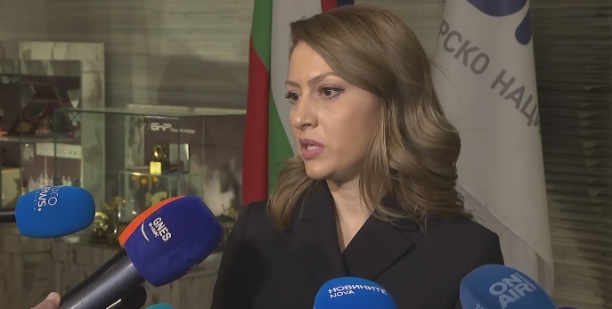 Рая Назарян: Няма да приема поста на служебен министър-председател