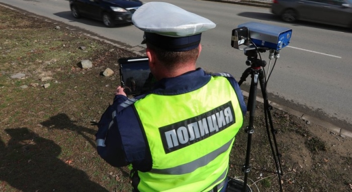 МВР конфискува БМВ от шофьор с над 20 присъди, катастрофирал дрогиран в София