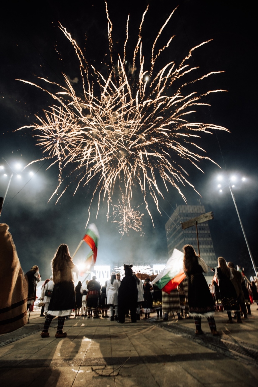 Впечатляващ финал на Международния фестивал на маскарадните игри „Сурва“ в Перник