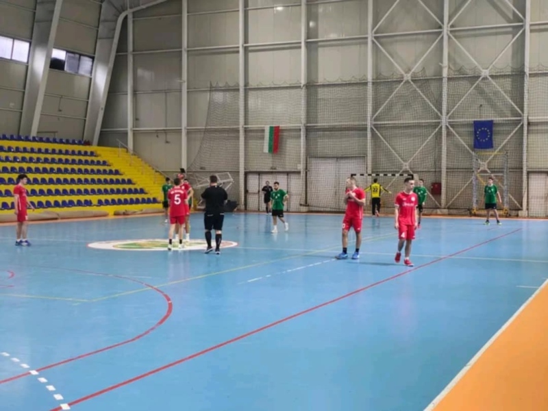 Хандбал: Драматична загуба за Пирин, но юношите блестят с две победи