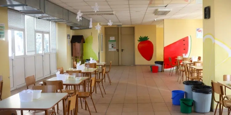 Благоевград въвежда разделно събиране на биоотпадъци в училища