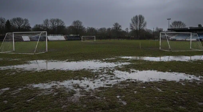 Наводнени терени провалиха контрола на ФК Банско