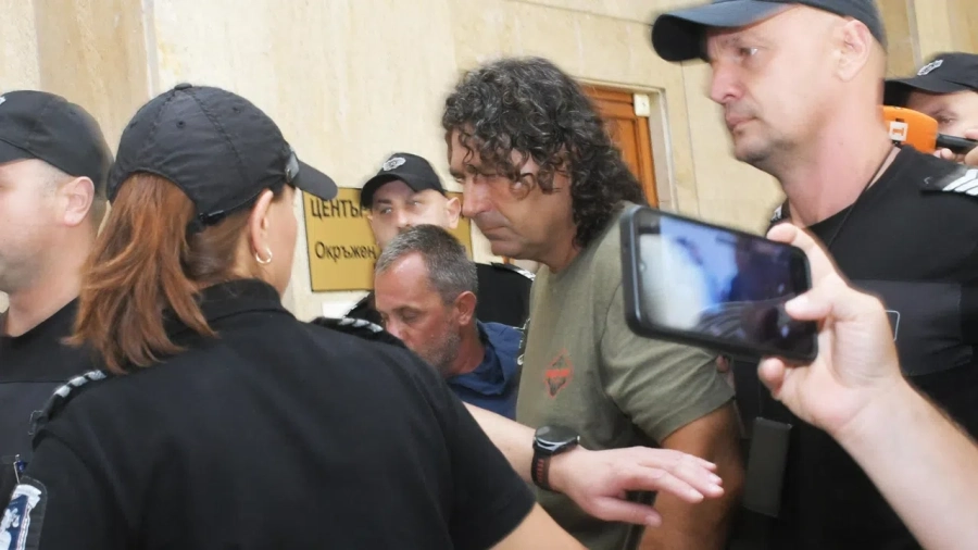 Разлог чака обвинителен акт за смъртта на 8-годишния Иван в Несебър: Само трима служители на съд, адвокати питат защо собствениците липсват