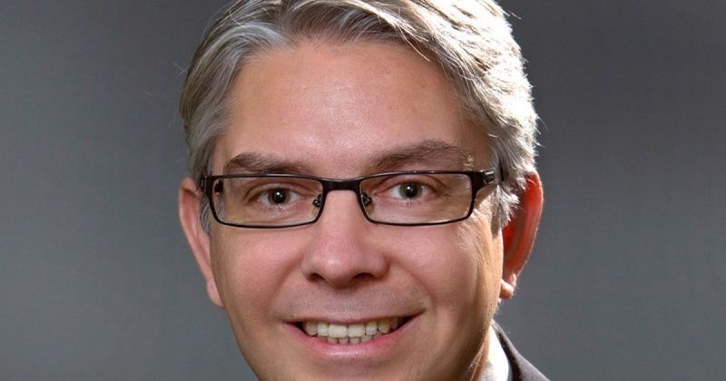 Проф. Мартин Иванов представя книгата „\'Бившите хора\' на концлагерна България“ в Дупница