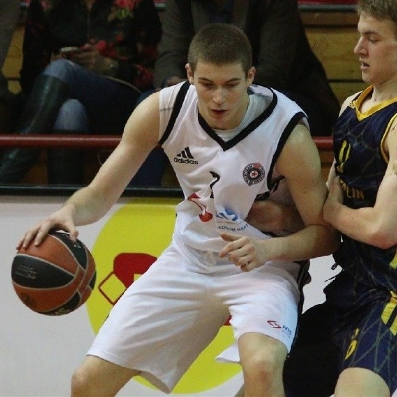 Милош Глишич подсилва Рилски спортист след раздялата с Джейлън Томас