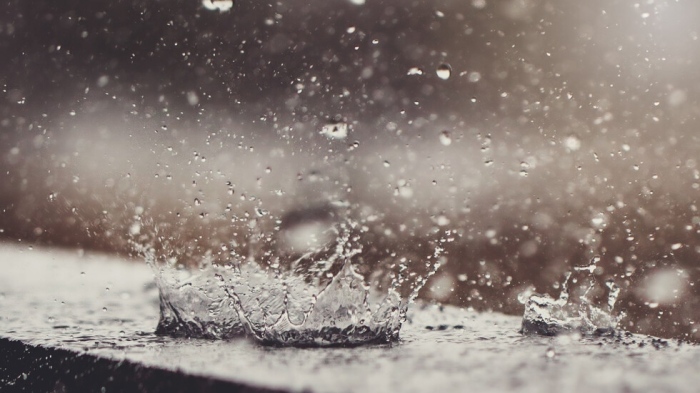 Опасно време: червен код за обилни валежи