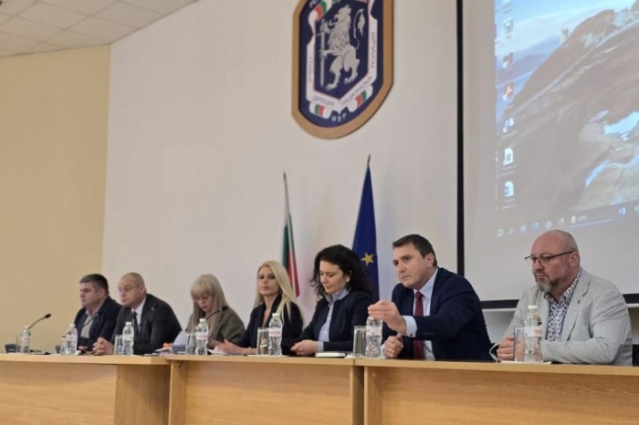 До момента са образувани две досъдебни производства по случая \