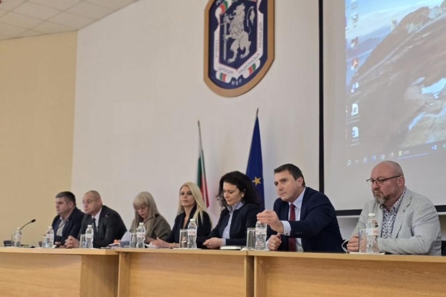 До момента са образувани две досъдебни производства по случая \