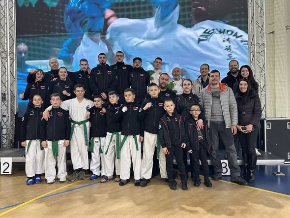 Седем медала за Таекуондо клуб „Хоук-Банско“