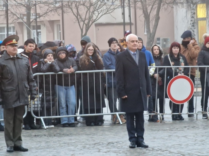Министърът на отбраната в оставка Атанас Запрянов прие строя на представителните роти на Българската армия по случай 113 години от Булаирската епопея