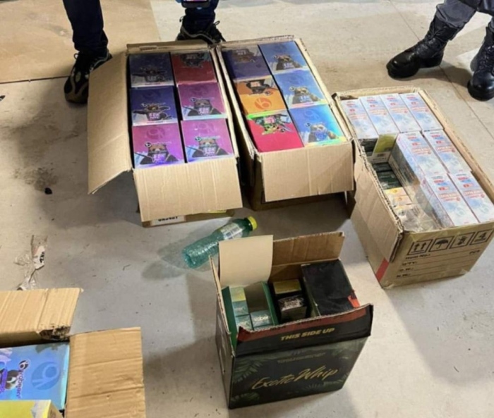 При акция в Перник иззеха голямо  количество акцизни стоки без бандерол, електронни цигари и фалшиви пари