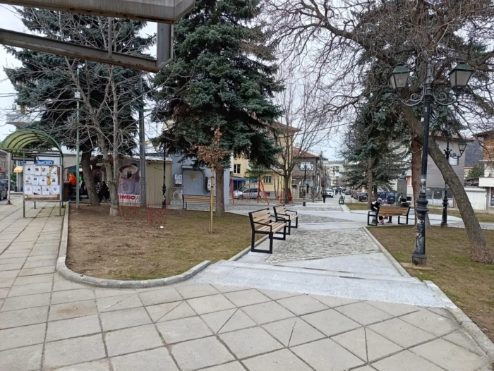 Мъж нападна клиент на заведение в Дупница, гледал приятелката му любовно и притеснително