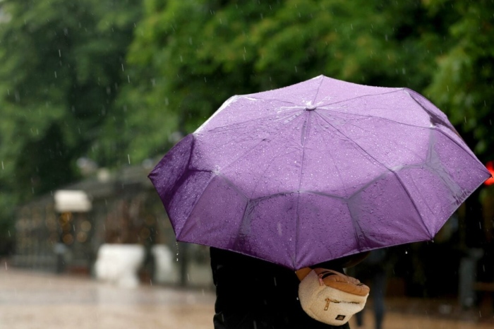 Седмицата започва с температури до 13°, на места ще има и превалявания