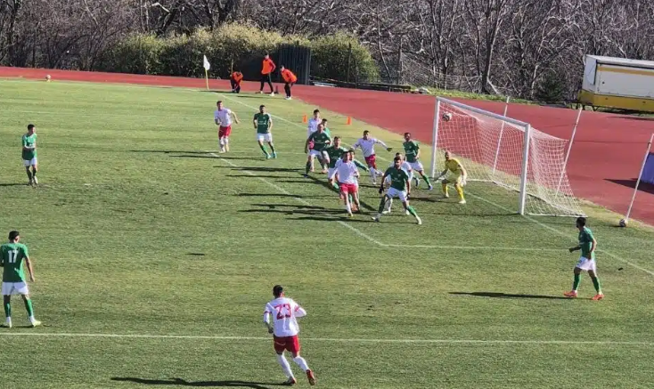 Вихрен изпусна победата срещу ЦСКА II след пропуски и греда