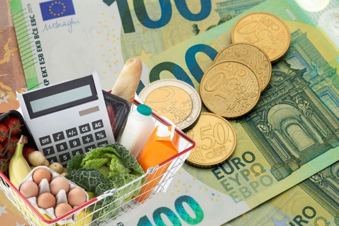 Капка по капка... Потребителската кошница поскъпна с още 1 евро , достигайки 58 евро