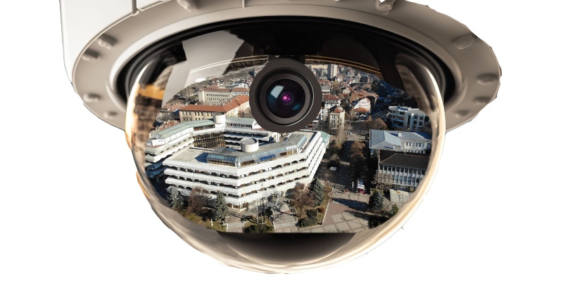 Още при случая „Ивана“ част от камерите в Дупница са били извън строя, днес полицията търси нападателя от парка без записи от Общината