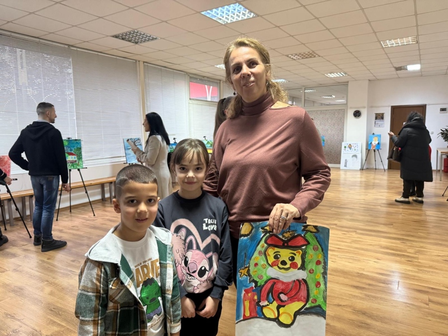 Деца художници от Симитли помагат на Вили, нужни са 370 000 евро за лечението й