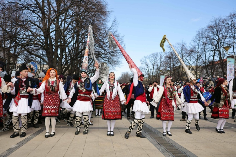 Показват златната маска на ”Старчевата” от Сурва на фотоизложба в Разлог