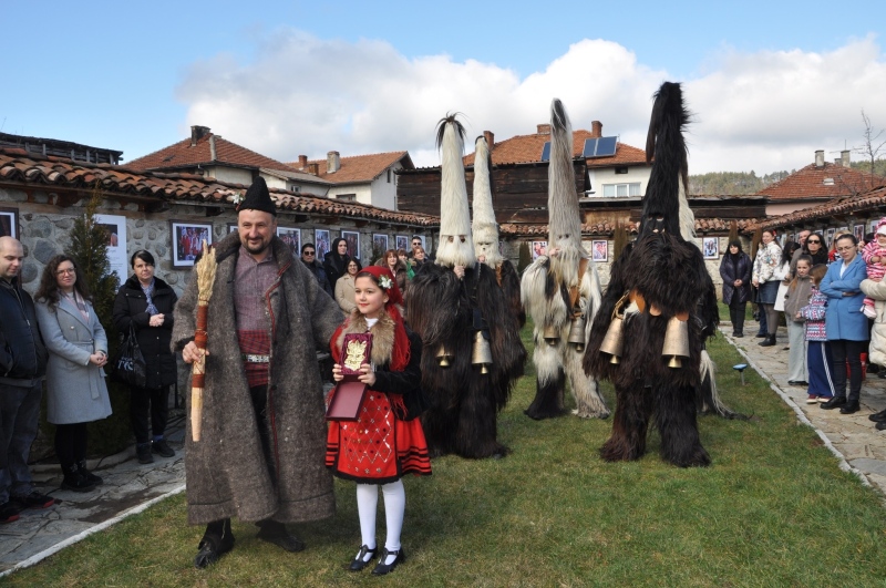 Разлог показа  магията на Старчевата през обектива на 7 талантливи фотографи