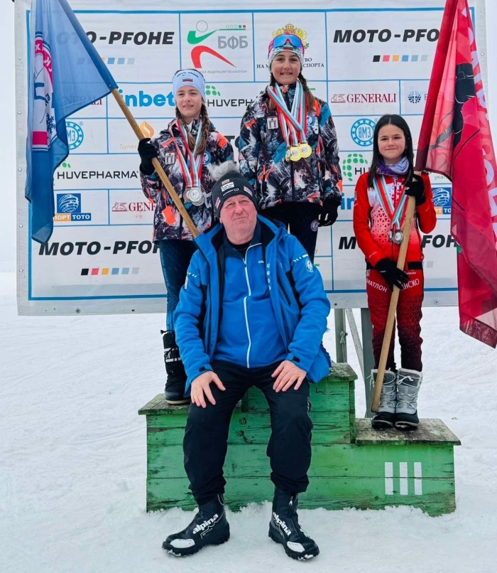 Биатлонистите на „СКБ Стамболово“ впечатлиха на  държавното в Юндола, Никол Митева с 3 златни медала