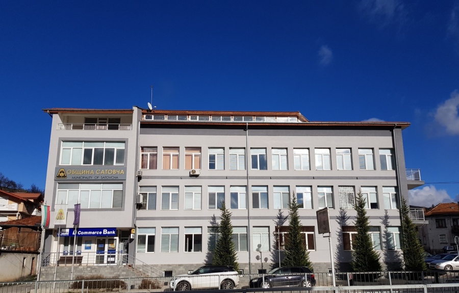 Повече бебета и по-малко смъртни случаи в община Сатовча през 2025 г.