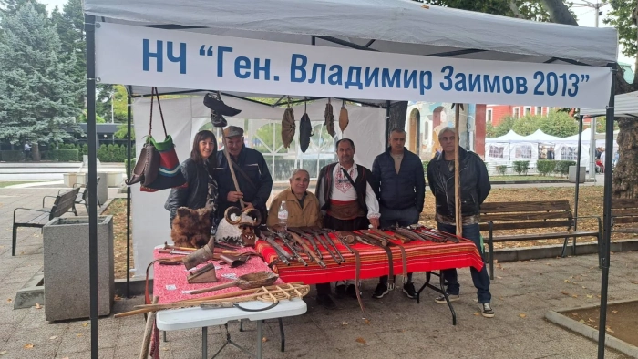 Показват автентични оръжия на изложба в Кюстендил 