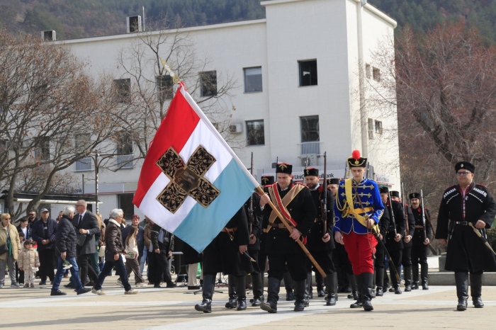 С панихида, военен ритуал и концерт на Mona Благоевград отбеляза 3 март