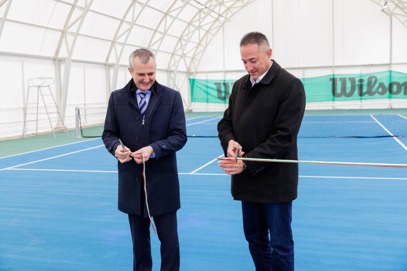 Радомир има нов закрит тенис корт