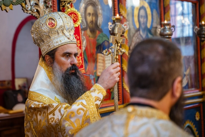 Да бъдем подобни на Бога в Неговите добродетели, призова патриарх Даниил в Сапарева баня  