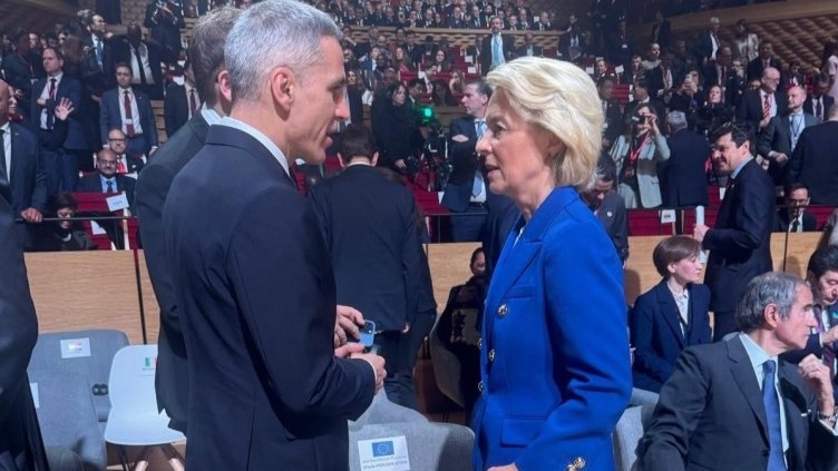 Гюров се срещна с Урсула фон дер Лайен