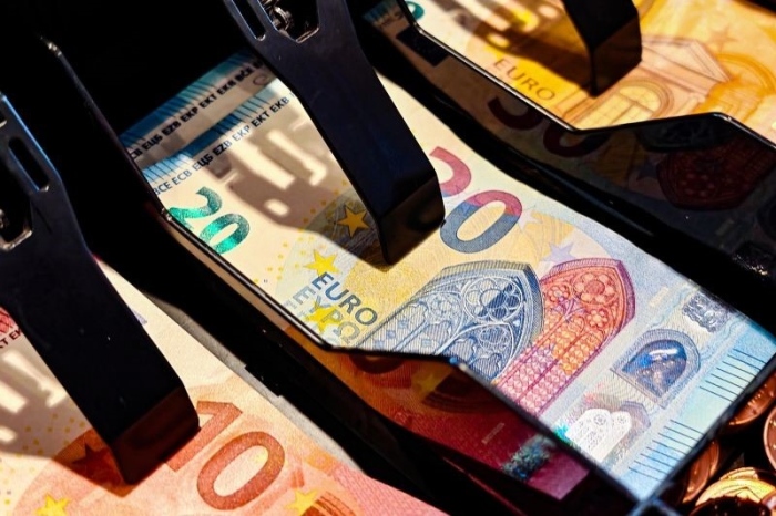 Прокараха фалшива банкнота в търговски обект в Кюстендил