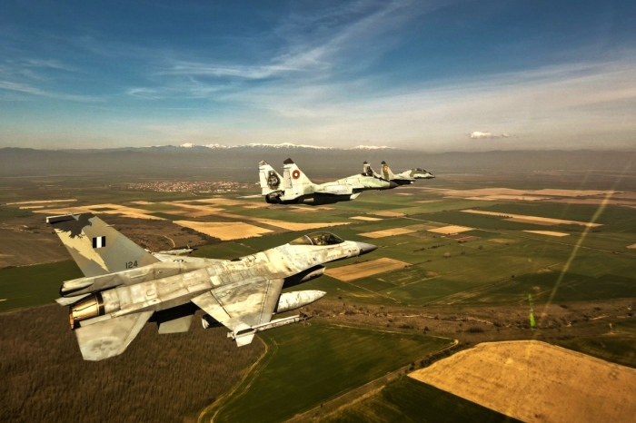 Българо-гръцки полети оттренираха усилването на охраната на въздушното пространство