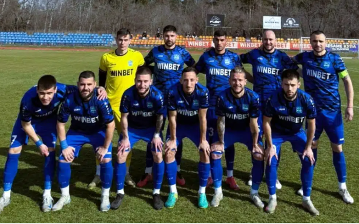 Рилски спортист дръпна с 4 точки на върха