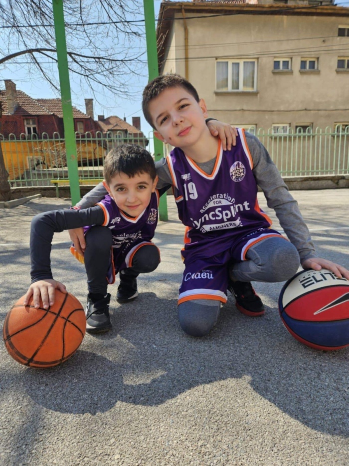 Братята Георгиеви от Дупница превръщат математиката в злато