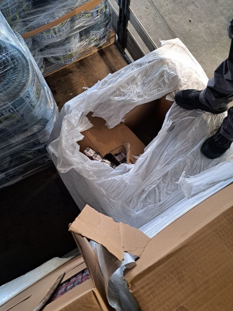 Съдът в Петрич остави в ареста хърватския гражданин за контрабанда на 200 000 кутии с цигари