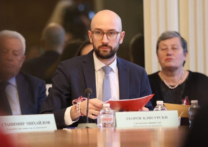 На второ четене: Бюджетната комисия прие удължителния закон за бюджета