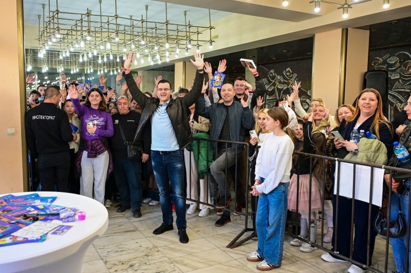 Александра Богданска и известни инфлуенсъри разкриха тайната на своя успех в Благоевград