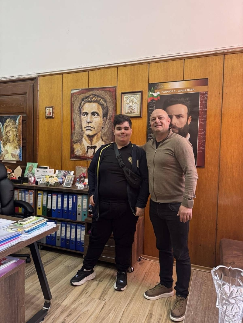 Гордост! Кирил Галчов от ПГОСУ „Св. Иван Рилски“ - Дупница завоюва 4-о място на евросъстезание за парите