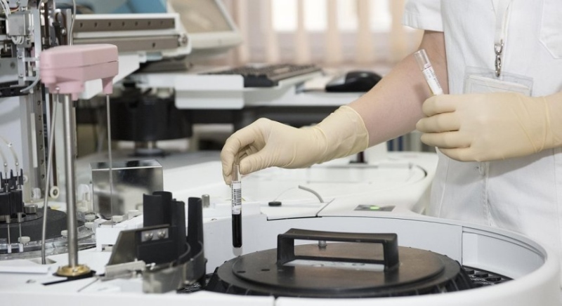 Смъртоносно огнище на менингит в Югоизточна Англия: 20 заразени и две жертви