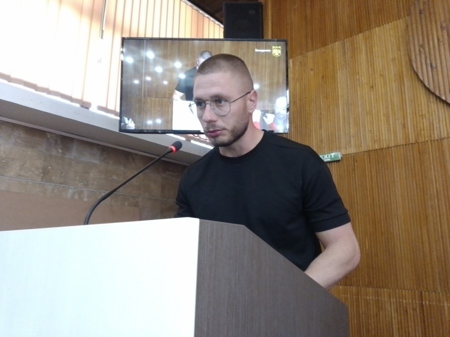 Управителят на “Ученическо хранене – Дупница“ Светослав Соколов подаде оставка