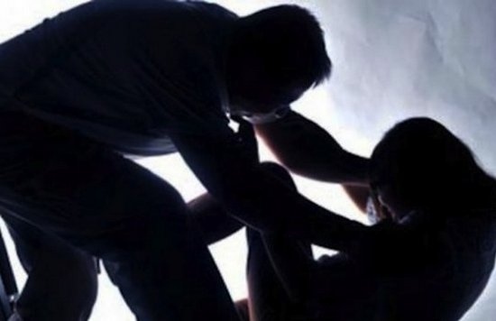 Пребиха и ограбиха непълнолетни младежи на черен път в Благоевград