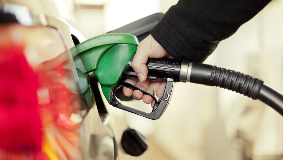 Специалист: Ако не се вземат  мерки с горивата, проблемът ще се премести при крайната цена на стоките