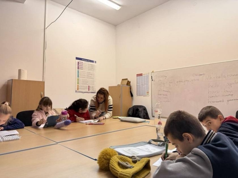 Община Кюстендил развива безплатно обучение по математика и английски език за децата