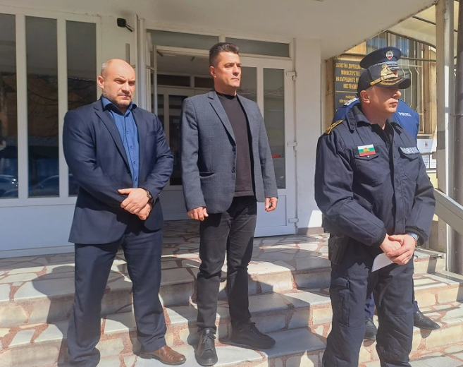 Спецакция срещу изборни престъпления в Кюстендил! Откриха списъци с имена и парични суми