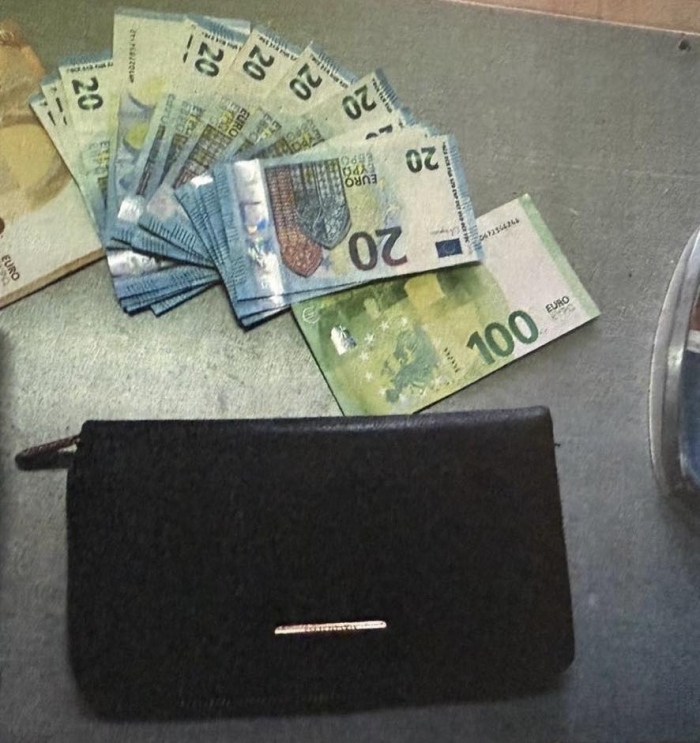 Задържаха кмета на Овчарово, раздавал пари за гласове