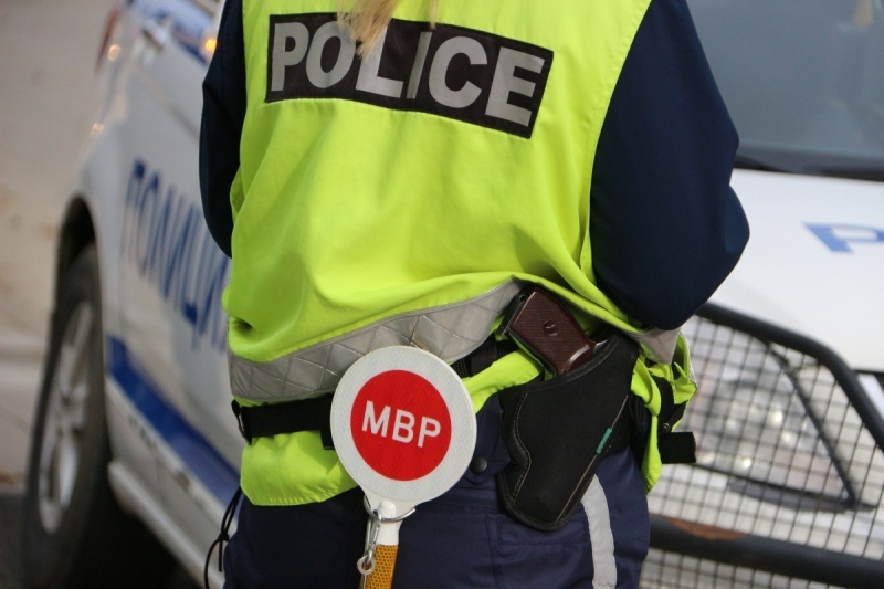 Задържаха беглеца, блъснал и ранил полицай край Белица по време на спецакция